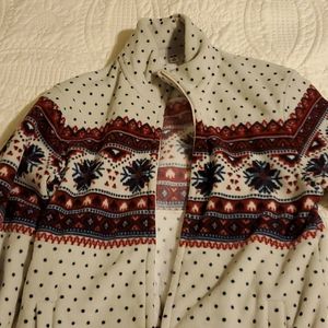 Uniqlo White Winter Patterned Zip-up sweater